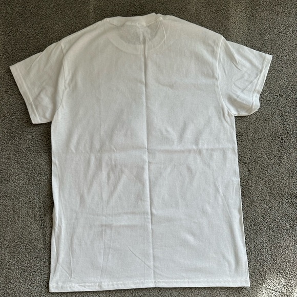 DISNEY CASTLE TEE - Picture 2 of 4